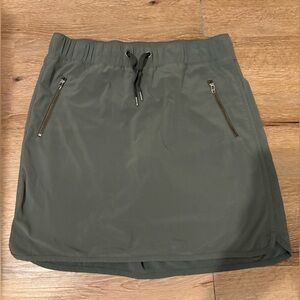 Athleta Stretch In Skirt with Shorts in Olive Army Green